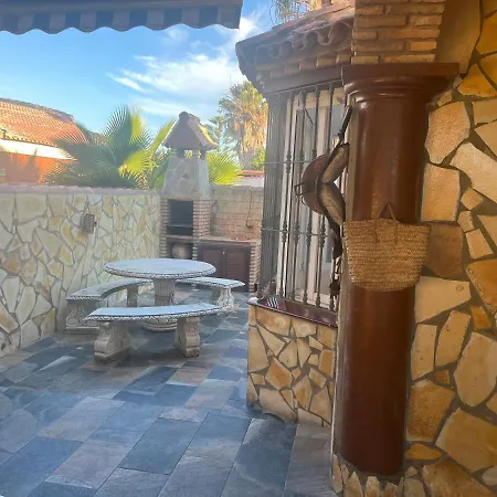, A 6km De La Playa Holiday home *